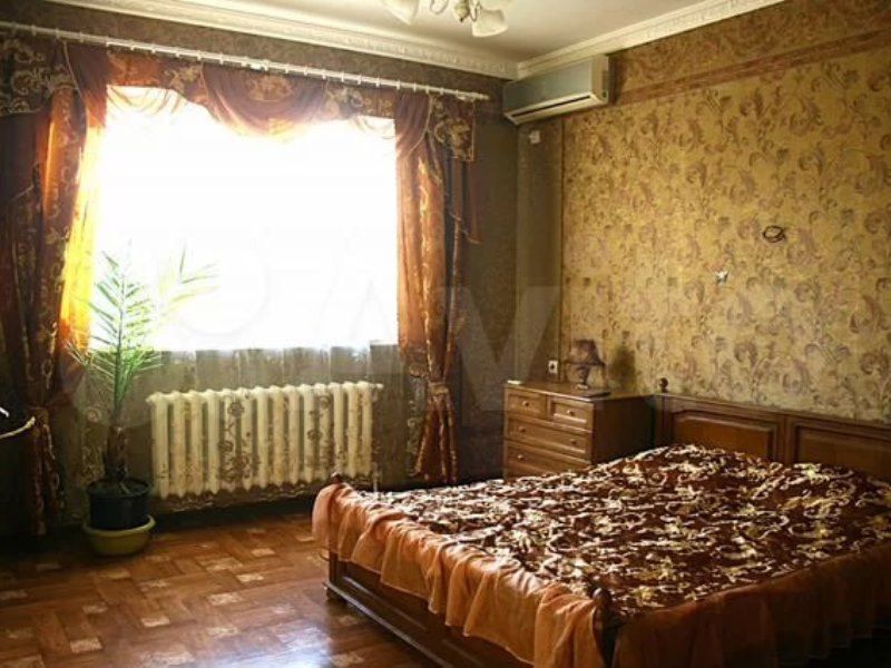 Галерея