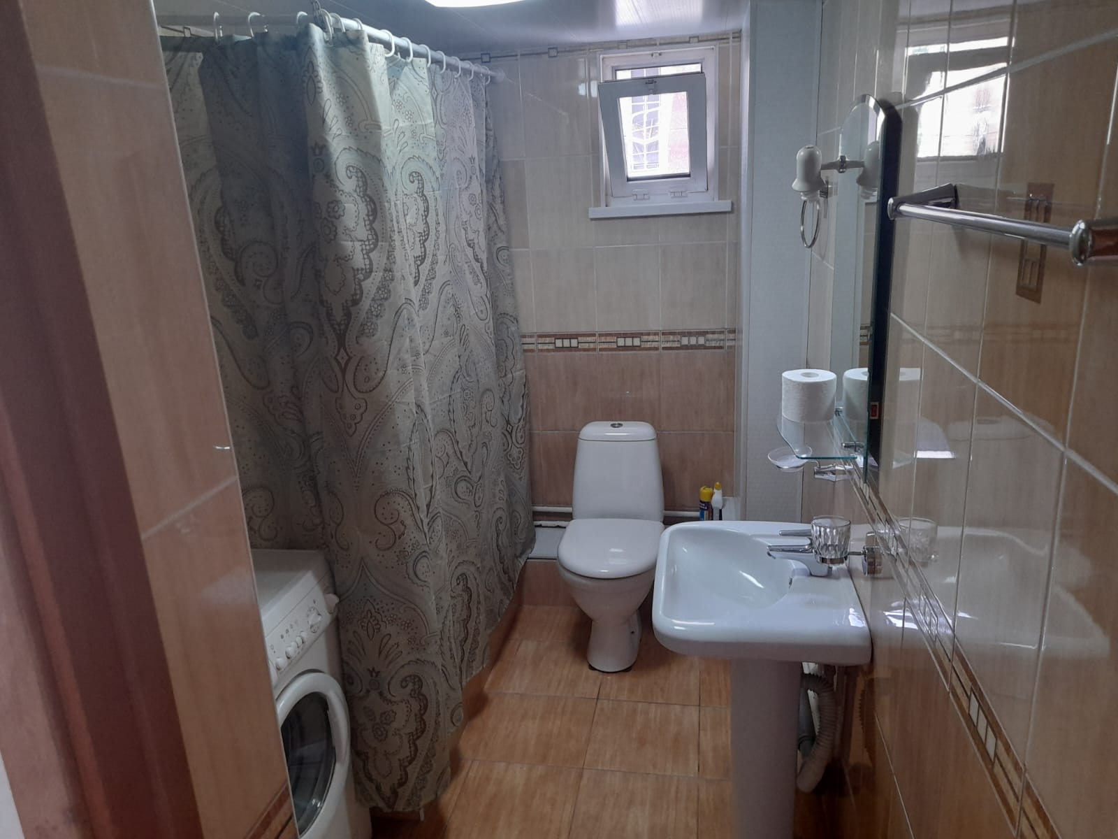 Галерея