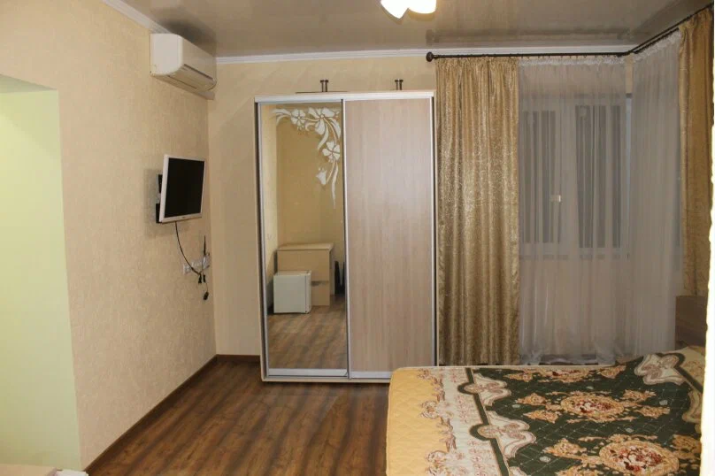 Галерея