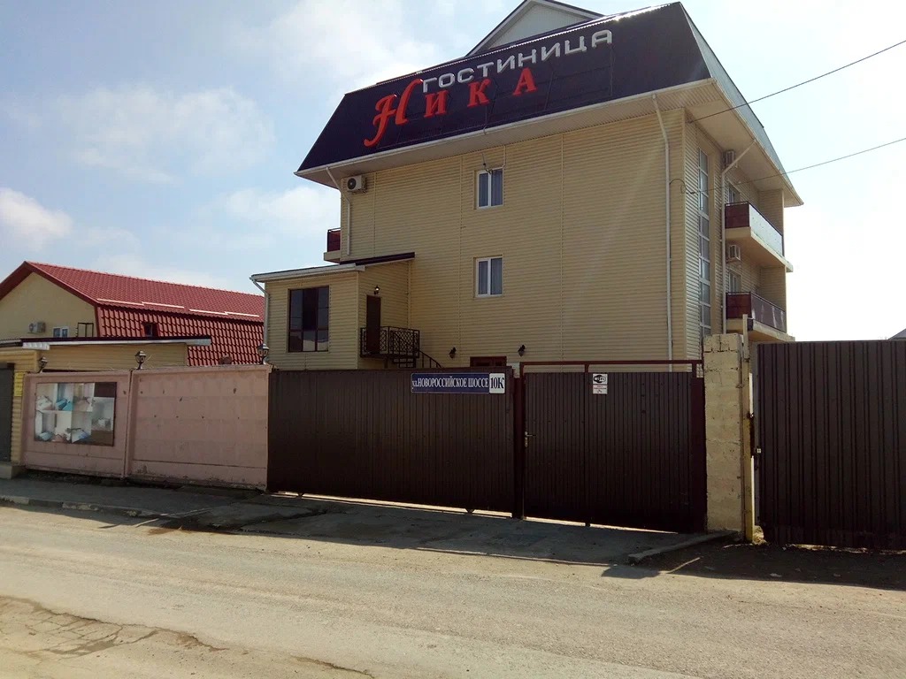 Галерея